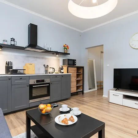 Wygodny Postoj Z Parkingiem Apartment *