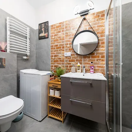 Wygodny Postoj Z Parkingiem Апартаменты *