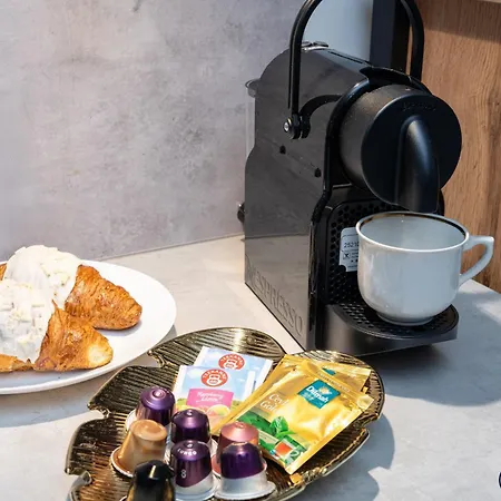 Wygodny Postoj Z Parkingiem