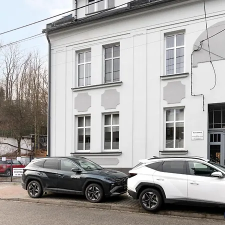 Wygodny Postoj Z Parkingiem